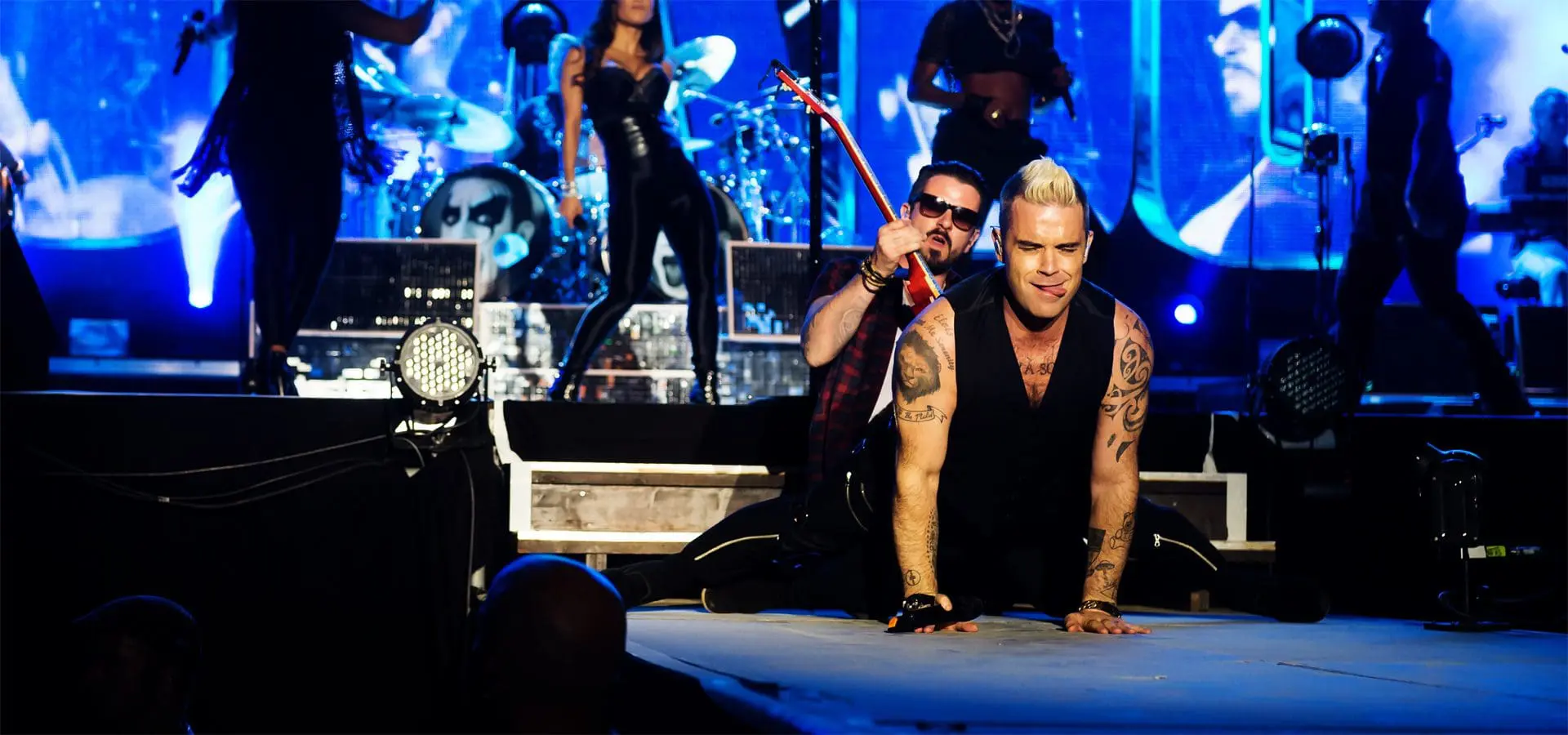 Robbie williams in concert